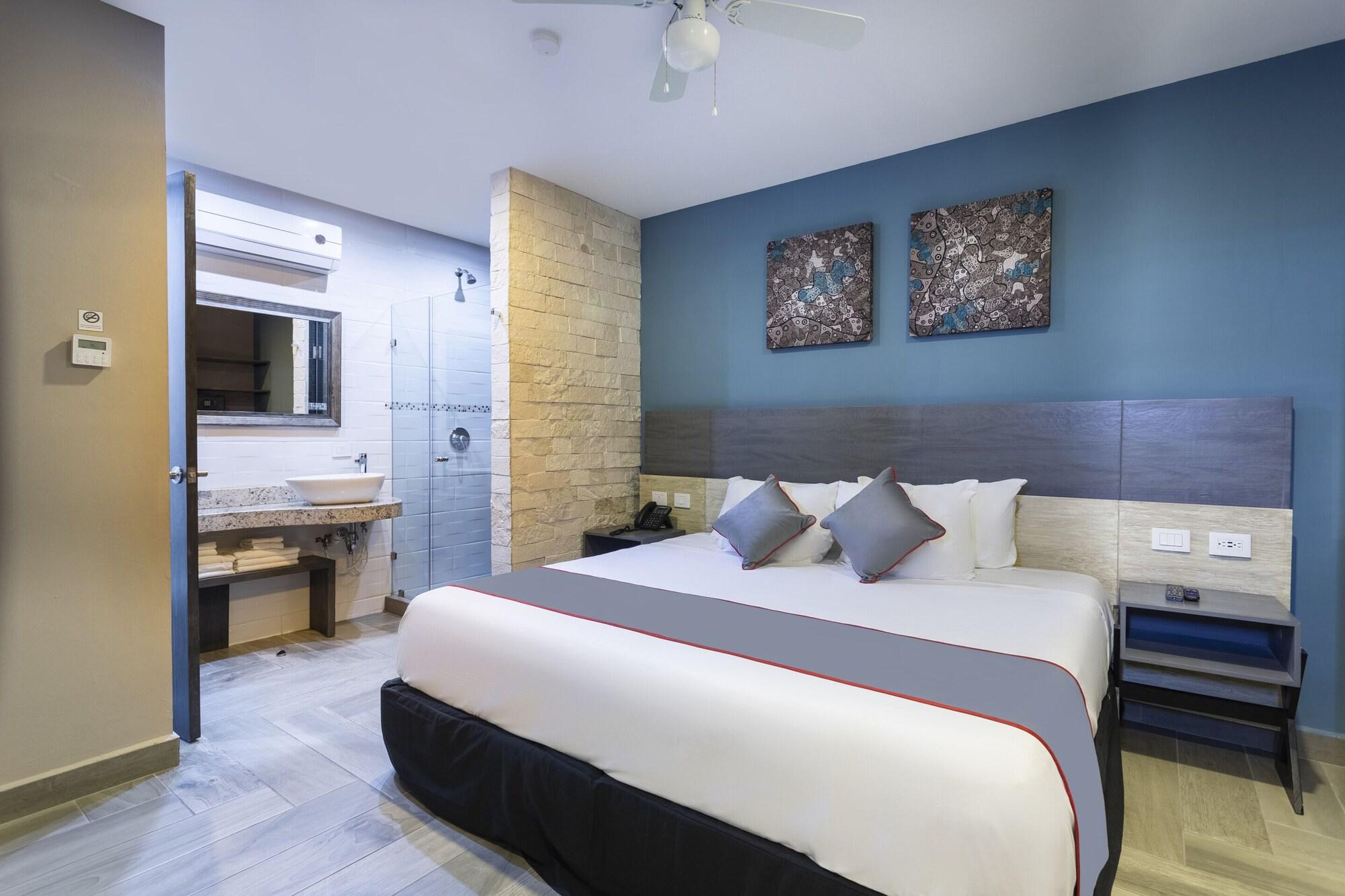 Bfh Attraction Deluxe Hotel Плайя-дель-Кармен Екстер'єр фото